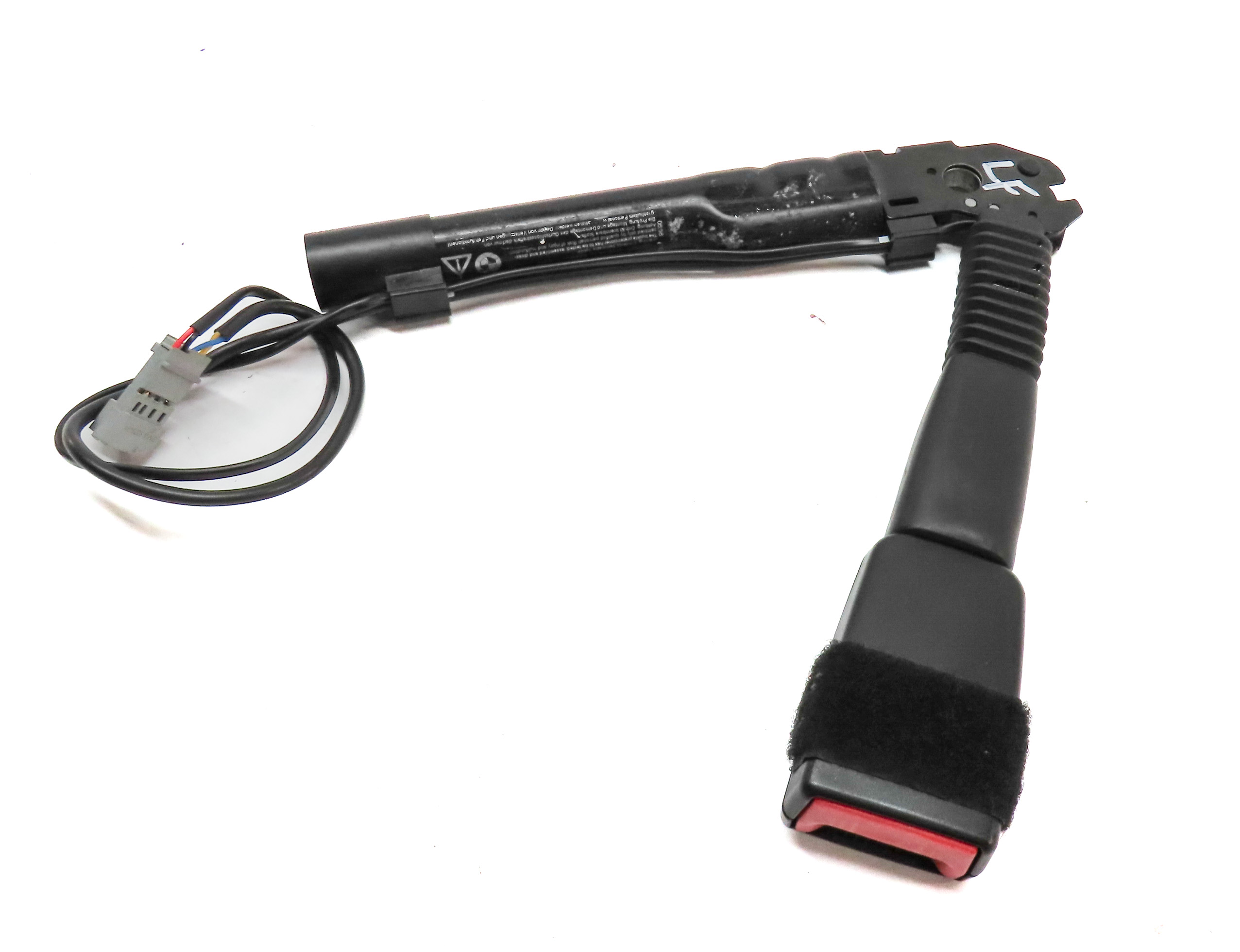 2008-2016 BMW 135i 328i 335i M3 X1 Z4 (E84 E87 E89 E90) DRIVER SEATBELT RECEIVER — exact item pictured
